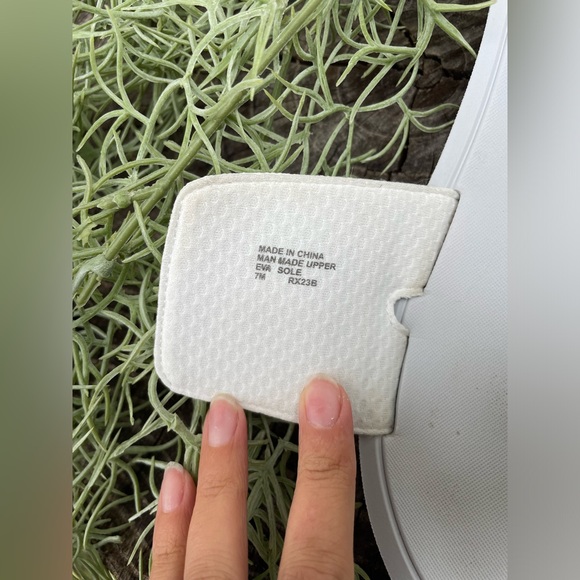 Michael Kors Sandals - Picture 6 of 6